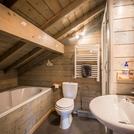 Tchibeck Cles Blanches Chalet La Tania